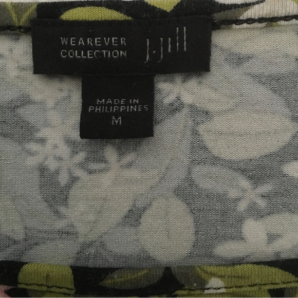 J Jill Wearever Floral Top - Picture 3 of 5
